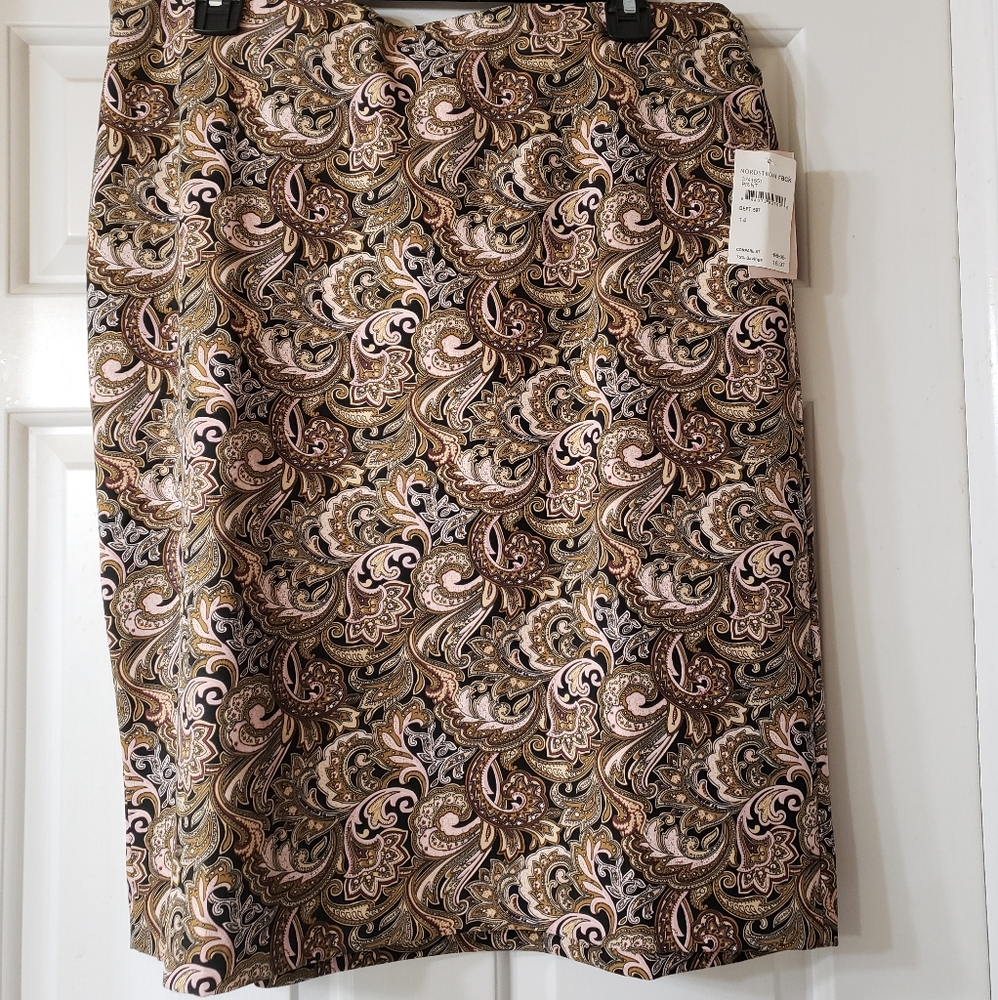 Paisley Skirt NWT